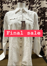 Load image into Gallery viewer, Wrangler ladies western shirt - white with stripes and embroidery (stain, final sale)
