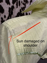 Load image into Gallery viewer, Wrangler 20X ladies western shirt - lemon (discolored, final sale)