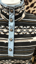 Load image into Gallery viewer, Cinch ladies fleece - black and white