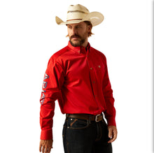 Load image into Gallery viewer, Ariat men’s team logo twin shirt - Red/khaki 10055236