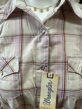Load image into Gallery viewer, Wrangler ladies western shirt - lavender plaid (final sale)
