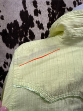 Load image into Gallery viewer, Wrangler 20X ladies western shirt - lemon (discolored, final sale)