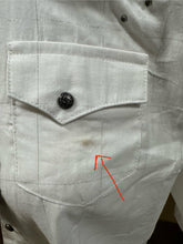 Load image into Gallery viewer, Wrangler ladies western shirt - white with stripes and embroidery (stain, final sale)