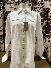 Load image into Gallery viewer, Wrangler ladies western shirt - white with stripes and embroidery (stain, final sale)