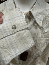 Load image into Gallery viewer, Wrangler ladies snap button up cream shirt- final sale