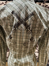 Load image into Gallery viewer, Rock 47 by wrangler ladies snap snap shirt - green (final sale)