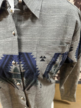 Load image into Gallery viewer, Roper ladies western shirt - southwestern border (final sale)