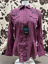 Load image into Gallery viewer, Wrangler Rock 47 women’s button up - pink (FINAL SALE)