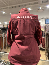 Load image into Gallery viewer, Ariat Women&#39;s New Team Soft-shell Vest - Windsor Wine