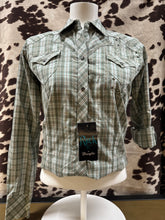 Load image into Gallery viewer, Rock 47 by wrangler ladies snap snap shirt - green (final sale)