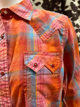 Load image into Gallery viewer, Wrangler women snap shirt - orange plaid (final sale)