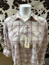 Load image into Gallery viewer, Wrangler ladies western shirt - lavender plaid (final sale)