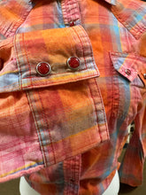 Load image into Gallery viewer, Wrangler women snap shirt - orange plaid (final sale)