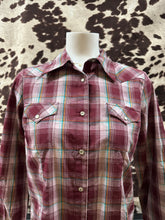 Load image into Gallery viewer, Wrangler ladies snap button shirt - plaid burgundy (final sale)