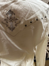 Load image into Gallery viewer, Wrangler ladies western shirt - white (stained, final sale)