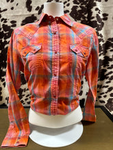 Load image into Gallery viewer, Wrangler women snap shirt - orange plaid (final sale)
