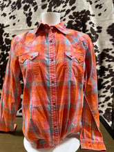 Load image into Gallery viewer, Wrangler women snap shirt - orange plaid (final sale)