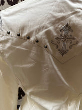Load image into Gallery viewer, Wrangler ladies western shirt - white (stained, final sale)