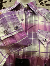 Load image into Gallery viewer, Wrangler rock47 women’s snap button shirt - Purple (final sale)