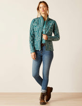 Load image into Gallery viewer, Ariat New Team Softshell Print Jacket - Pinewood