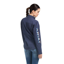 Load image into Gallery viewer, Women’s New Team Softshell Jacket - BLUE NIGHTS/DESERT DUSK SERAPE
