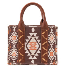 Load image into Gallery viewer, Wrangler Southwestern Print Tote - BROWN2