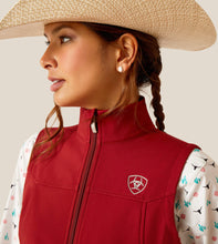 Load image into Gallery viewer, Ariat softshell vest - Sun dried tomato