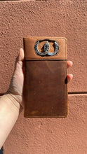 Load image into Gallery viewer, Silver Creek Rodeo Wallet - Distressed Brown Double Horseshoe