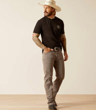 Load image into Gallery viewer, Ariat men’s SS Tee - Cactus Flag Black