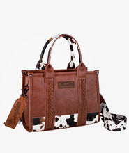 Load image into Gallery viewer, Wrangler Tote cow - Brown