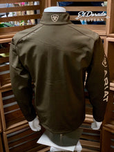Load image into Gallery viewer, Ariat MEN&#39;S Logo 2.0 Softshell Jacket - Dark Brew / Tan