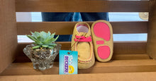 Load image into Gallery viewer, Infant Moccasin - &quot;Reagan&quot; Tan/Pink