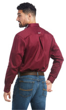 Load image into Gallery viewer, Ariat Team Logo Twill Classic Fit Shirt - Burgundy / white (CLASSIC FIT)